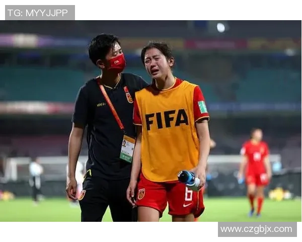 成都足球队状态引发热议球迷对表现褒贬不一的背后原因分析 成都足球队状态引发热议球迷对表现褒贬不一的背后原因分析