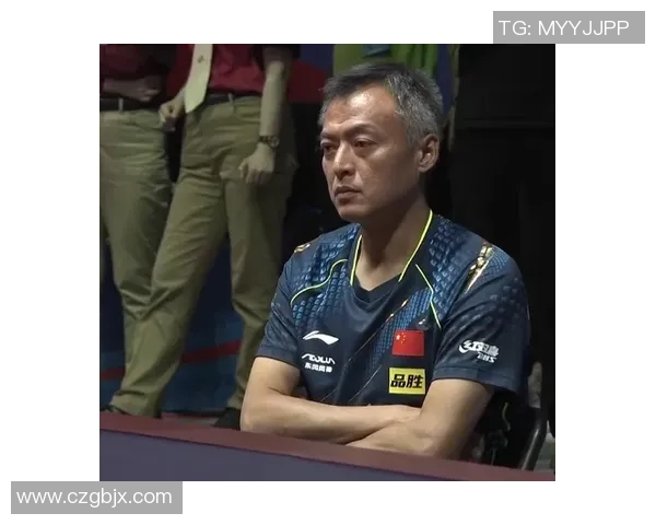 杨芳专访:从乒乓球新星到传奇教练的辉煌历程回顾