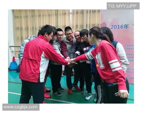 成都羽毛球队与南京羽毛球队赛后复盘分析团队配合与战术执行的关键因素 成都羽毛球队与南京羽毛球队赛后复盘分析团队配合与战术执行的关键因素