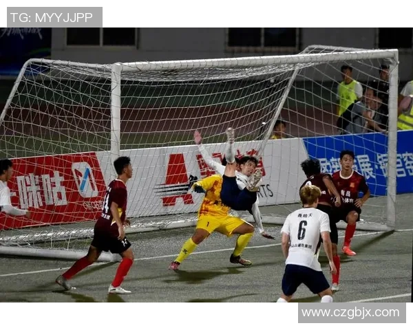 武汉奥体中心足球明星闪耀赛场展现激情与荣耀的精彩瞬间 武汉奥体中心足球明星闪耀赛场展现激情与荣耀的精彩瞬间