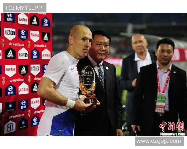 足球明星热议当今最佳球员表现与成就引发的精彩讨论 足球明星热议当今最佳球员表现与成就引发的精彩讨论