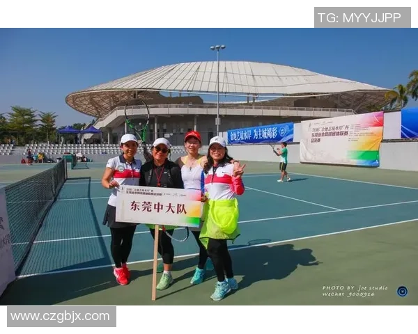 成都网球队比赛经验深度对比与分析探讨